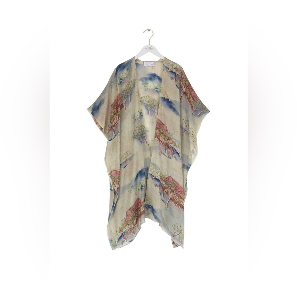 One Hundred Stars Oriental Landscape Grey Wool Throwover Poncho Shawl One Size — image 3 of 8